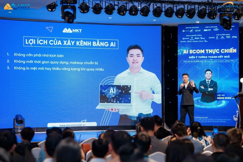 Khoảnh khắc sự kiện MKT 2