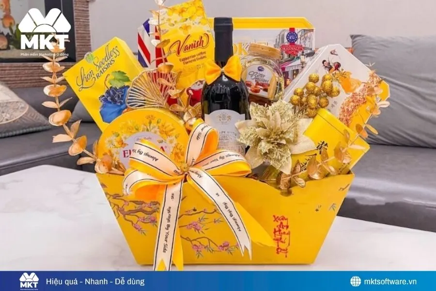 Giỏ quà Tết tiện lợi, phù hợp biếu tặng.