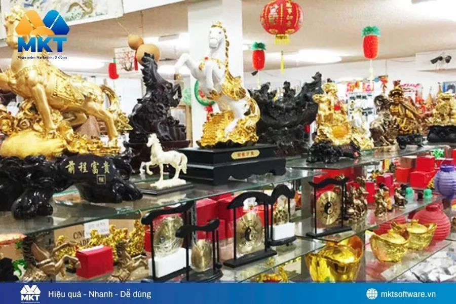 Vật phẩm phong thủy đầu năm luôn được lựa chọn với kỳ vọng tài lộc và may mắn.