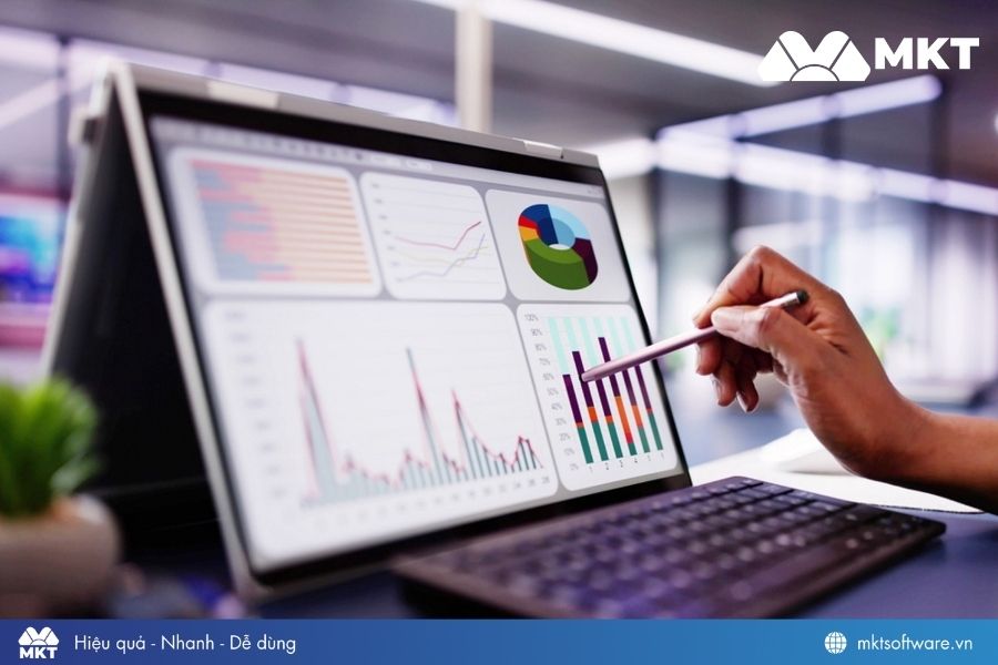 Phân tích và xử lý dữ liệu khách hàng