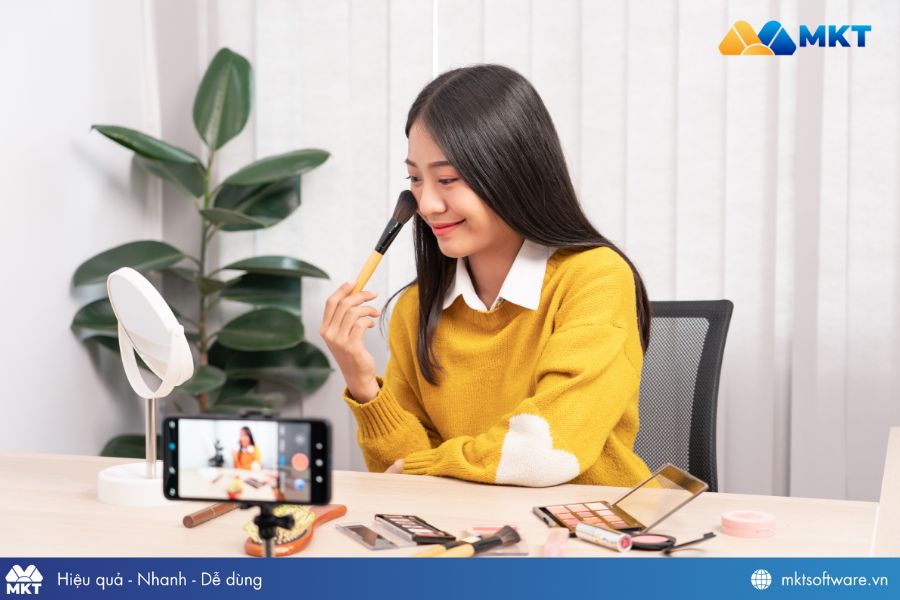 Mẫu kịch bản livestream TikTok mỹ phẩm