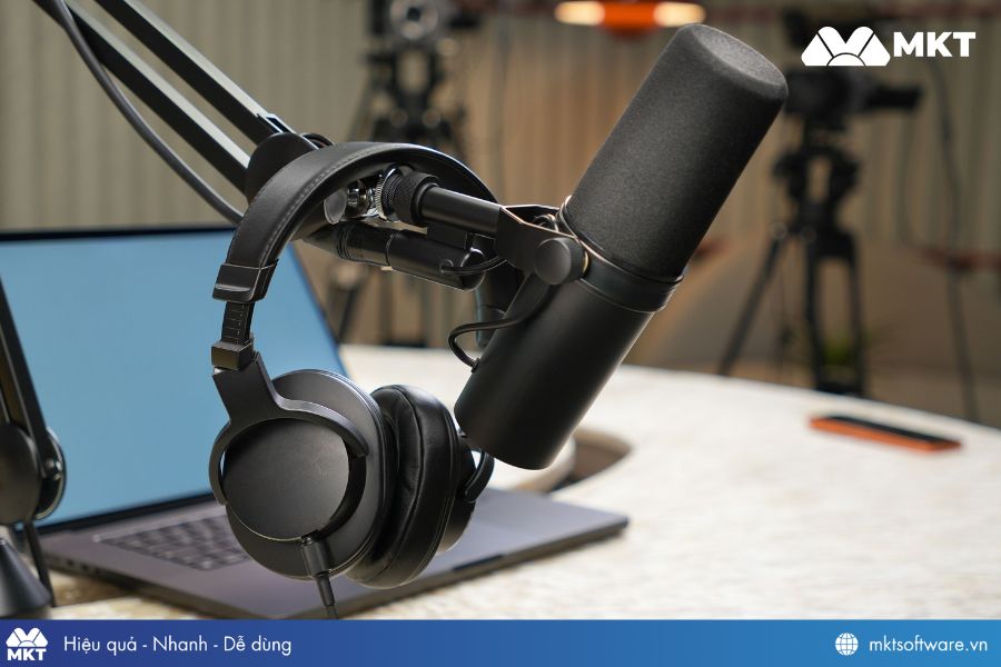 Podcast Marketing sử dụng nội dung âm thanh để xây dựng nhận diện
